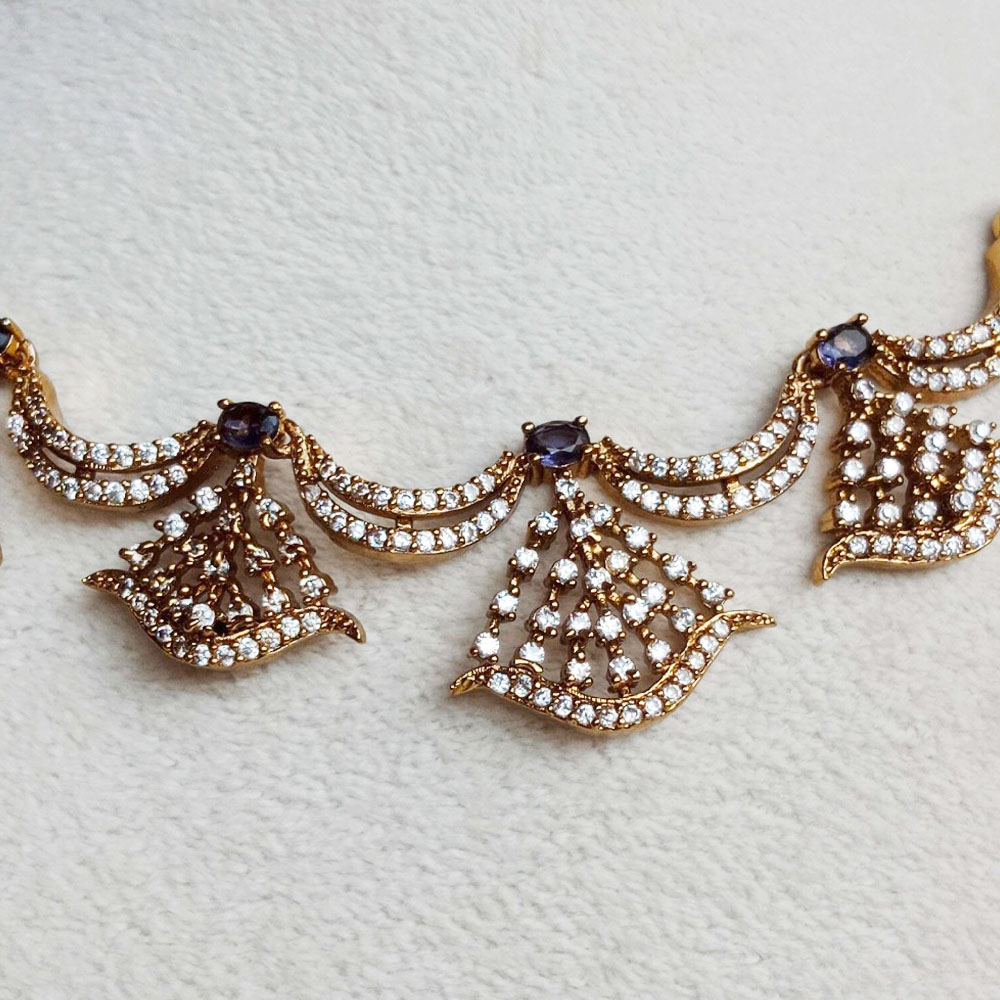 Handmade Brass Metal Jewellery Fan Necklace Set